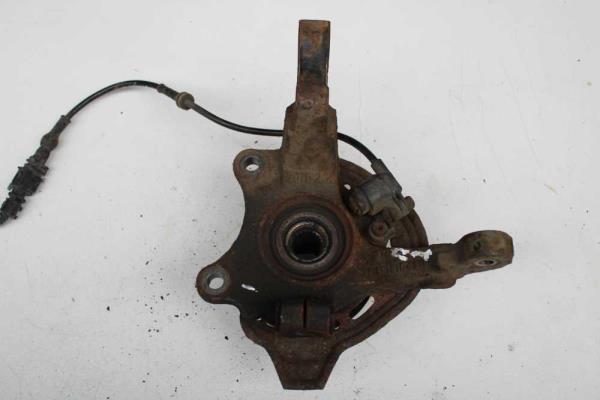 MOYEU AVANT DROIT OPEL CORSA C / COMBO / MERIVA (4TROUS) - Vue 2